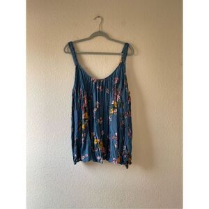 Torrid cold shoulder‎ long sleeve floral blouse size 4x